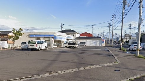 コンビニ　ローソン丸亀塩屋町店（コンビニ）まで842m