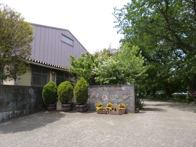 中学校　大和市立鶴間中学校（中学校）まで507m