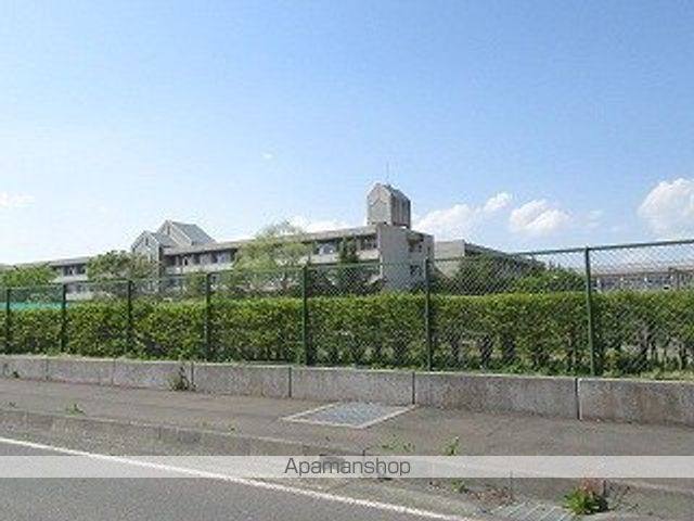 高校・高専　岩手県立不来方高等学校（高校・高専）まで845m