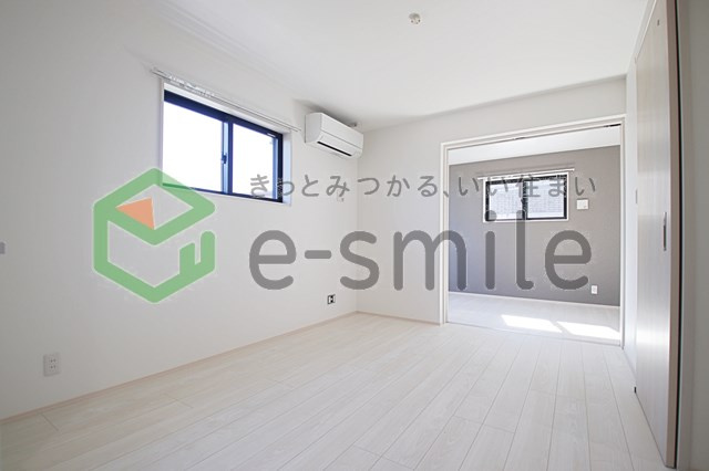 居室・リビング　※同建築シリーズの内装写真となります。 ※参考イメージのため