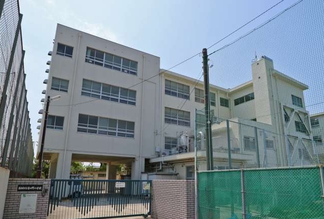 小学校　名古屋市立春日野小学校（小学校）まで429m