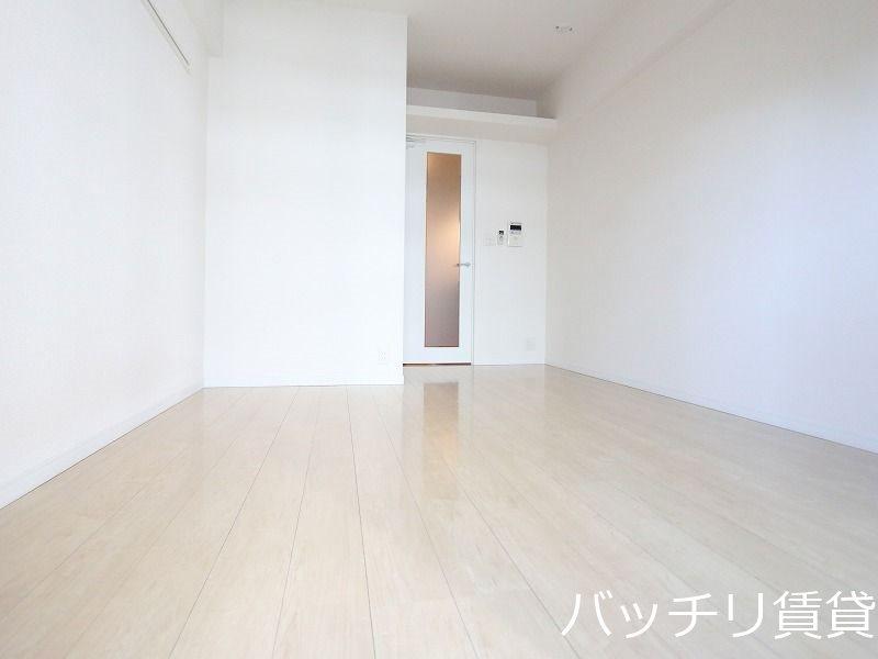 居室・リビング　画像は別号室イメージの為、現況を優先いたします。