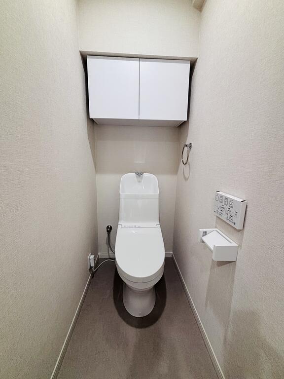 秀和幡ヶ谷レジデンスのトイレ写真