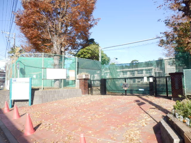 小学校　横浜市立山内小学校（小学校）まで452m
