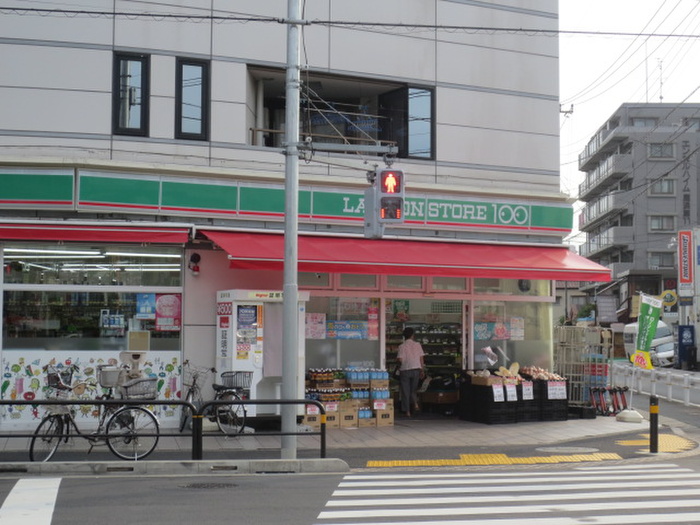 コンビニ　100円ローソン（コンビニ）まで448m