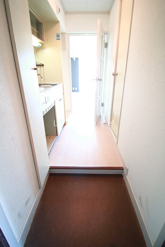 コスミックの玄関写真