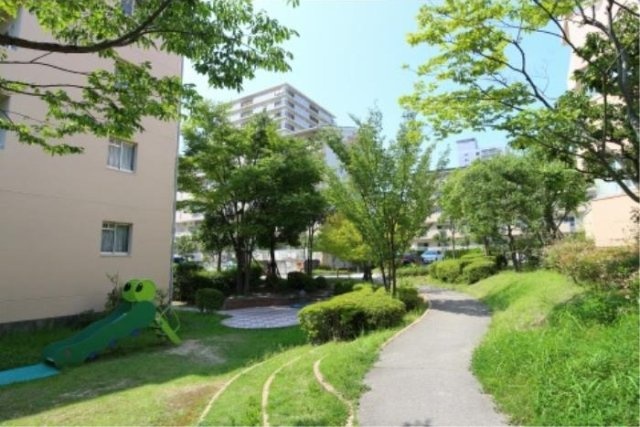 アクティ学園西町の外観写真