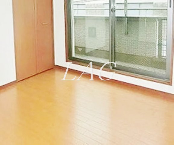 ウィステリアVの居間写真