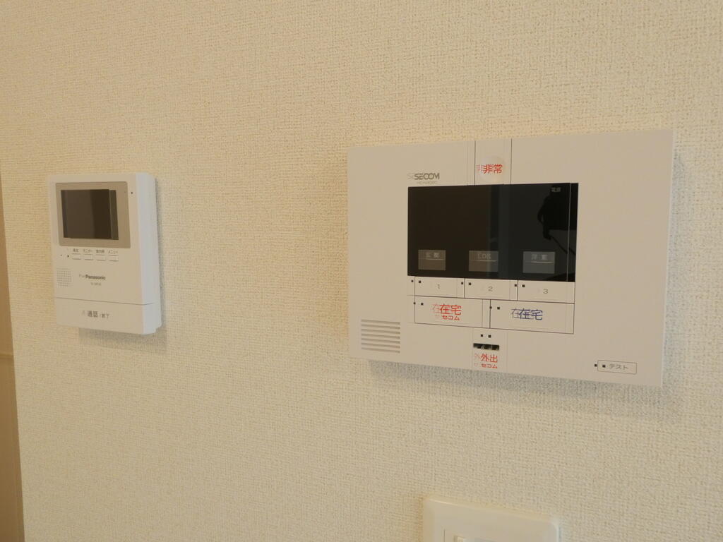 セキュリティ　TVインターホン＆SECOM