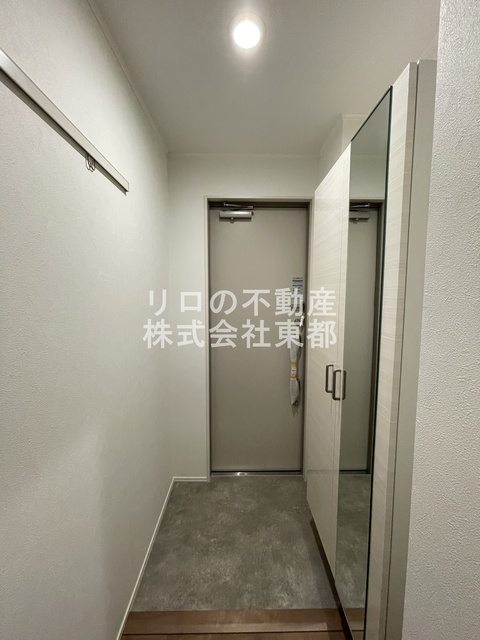 玄関　すっきりシンプルな玄関スペースです！