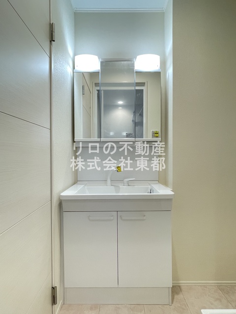 洗面設備　ヘアセットも簡単洗髪洗面化粧台タイプ☆