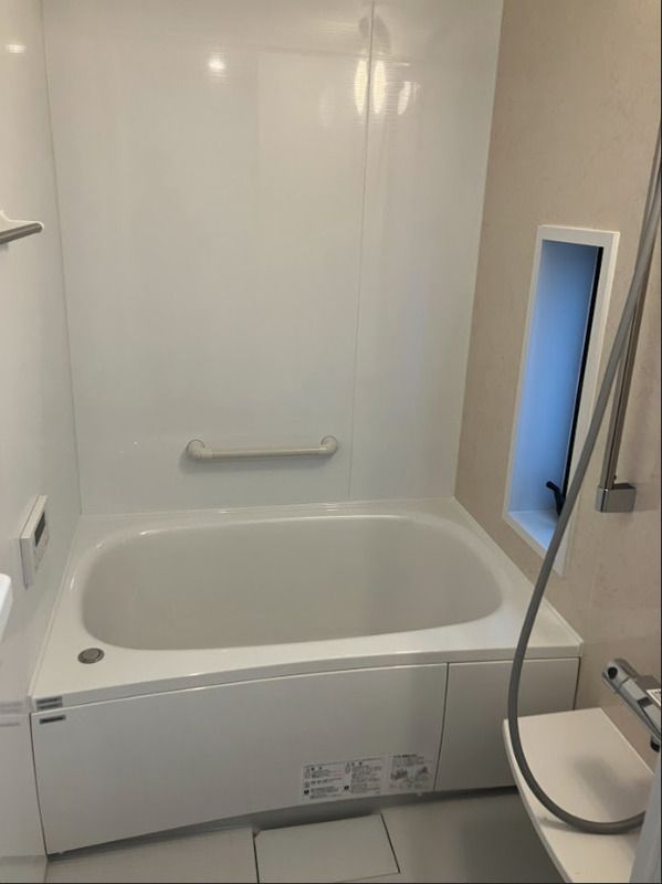松見町4丁目戸建の風呂写真