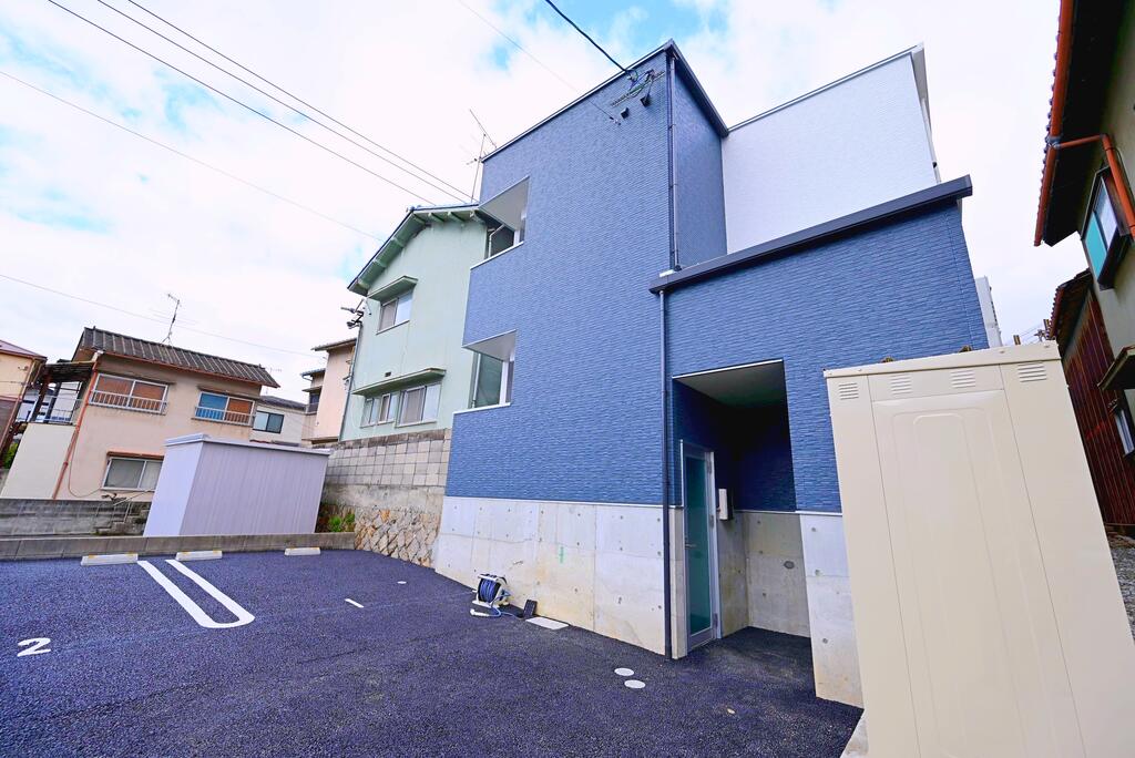 ＪＲ山陽本線 向洋駅 徒歩18分 築1年
