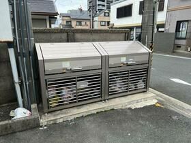 ＪＲ東海道本線 豊橋駅 バス乗車時間：4分 最寄りバス停で下車 徒歩5分 6階建 築38年の外観写真
