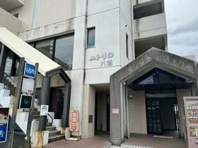 ＪＲ東海道本線 豊橋駅 バス乗車時間：4分 最寄りバス停で下車 徒歩5分 6階建 築38年の外観写真