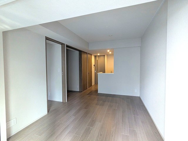 FRENCIA御徒町の居間写真