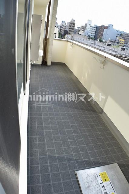 地下鉄長堀鶴見緑地線 西大橋駅 徒歩4分 9階建 築11年の内装写真