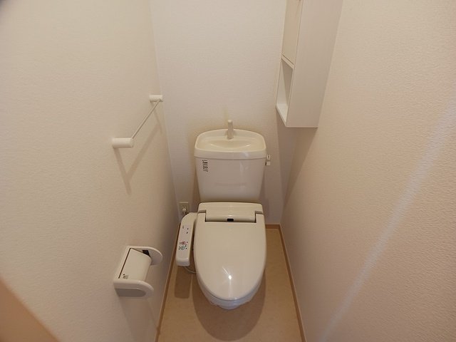 トイレ　トイレもきれいです