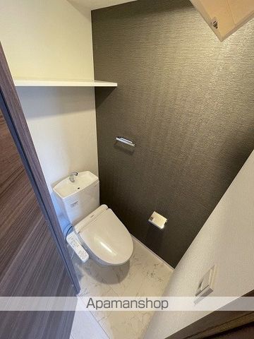 地下鉄名城線 平安通駅 徒歩4分 12階建 築6年のトイレ写真