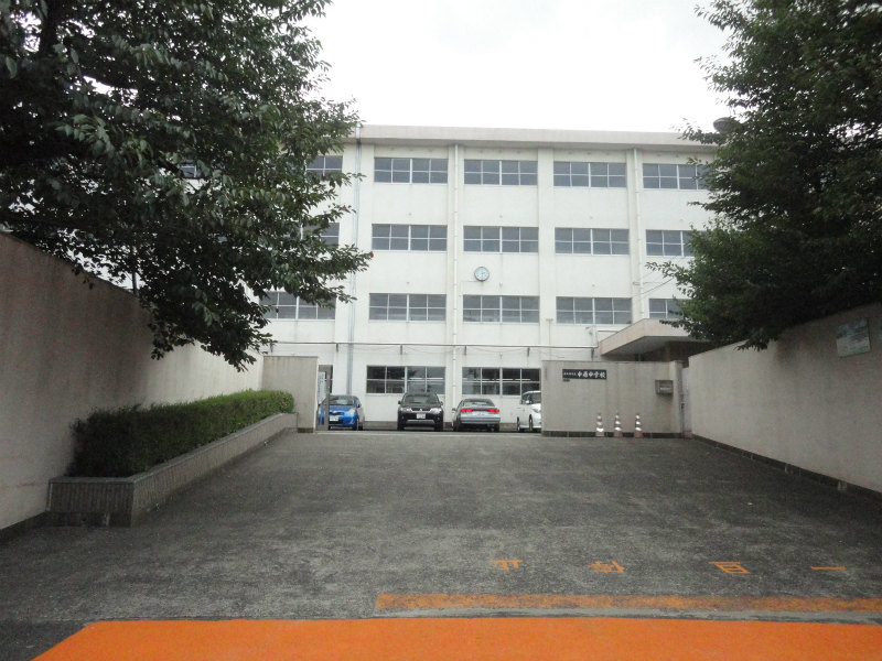 中学校　【北九州市立中原中学校】（中学校）まで588m