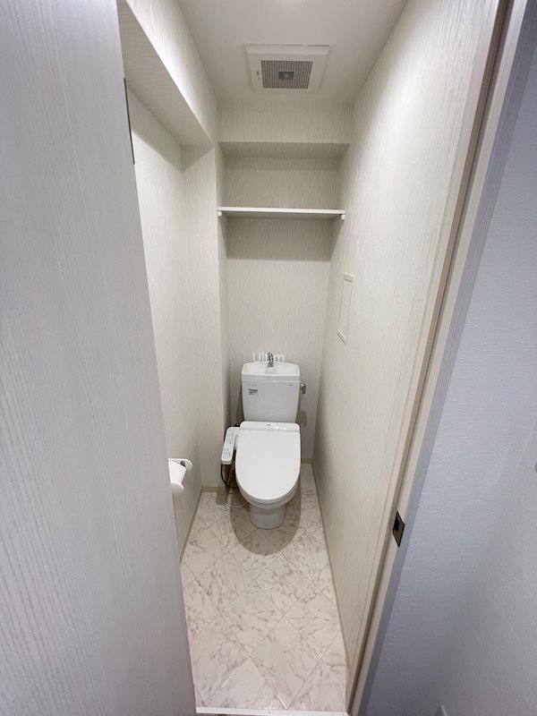 トイレ　別の部屋の写真