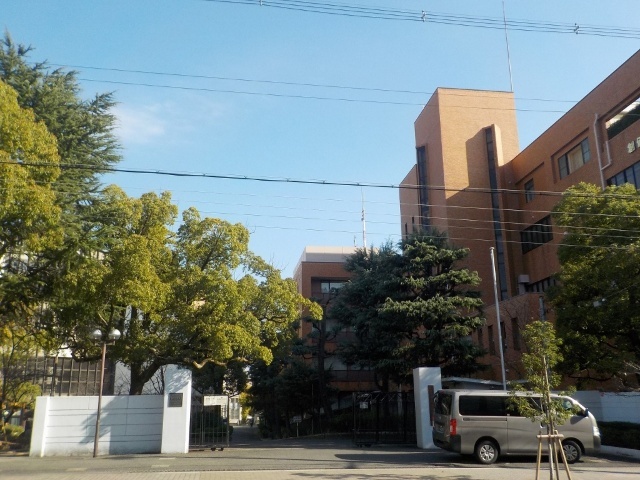 高校・高専　大阪府立高津高校（高校・高専）まで1325m