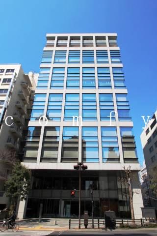 建物外観　２０００年１０月築
