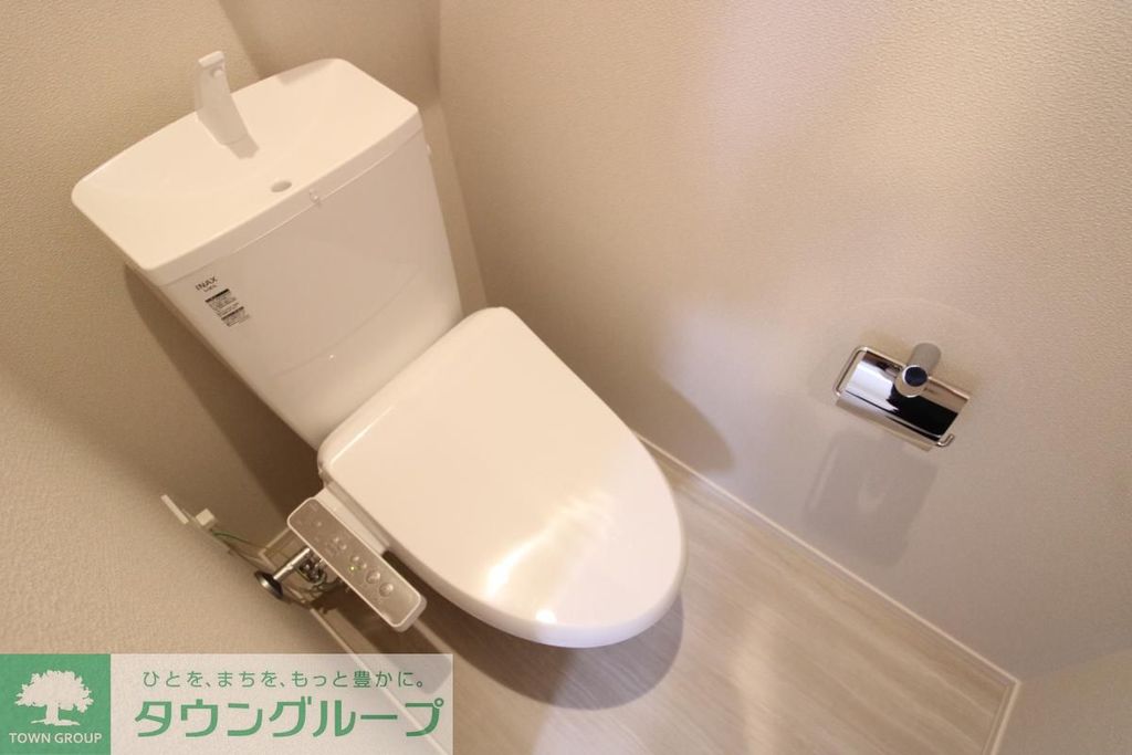 江ノ島電鉄線 由比ケ浜駅 徒歩3分 3階建 築4年のトイレ写真