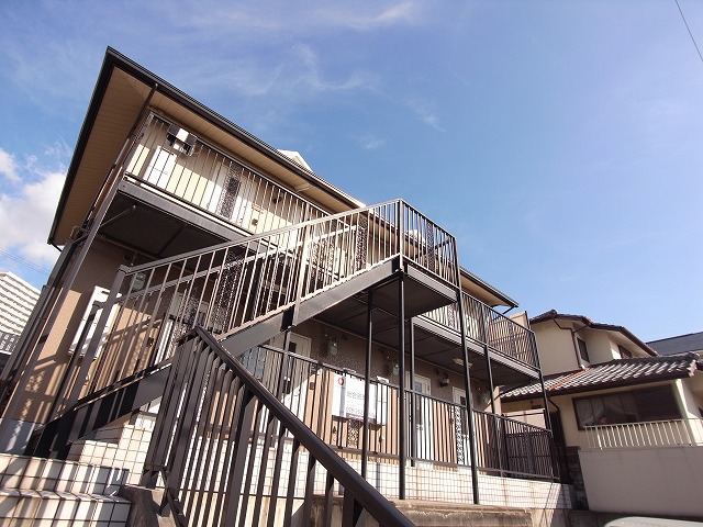 地下鉄西神・山手線 妙法寺駅 徒歩15分 築34年