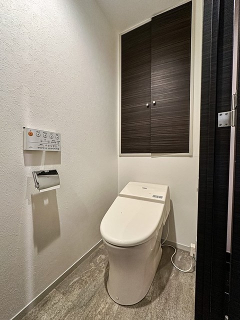 トイレ　※写真は同タイプ住戸です。