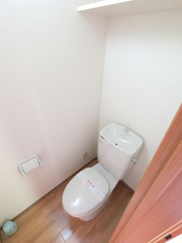 ＪＲ内房線 五井駅 徒歩7分 5階建 築24年のトイレ写真
