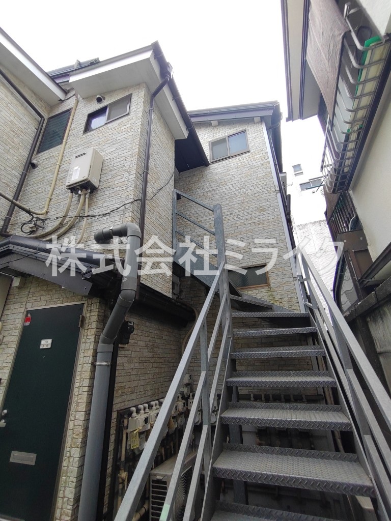 東京メトロ有楽町線 要町駅 徒歩9分 築25年