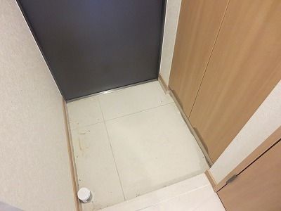 玄関　NULL