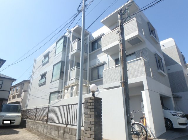 建物外観　外観は落ち着いています