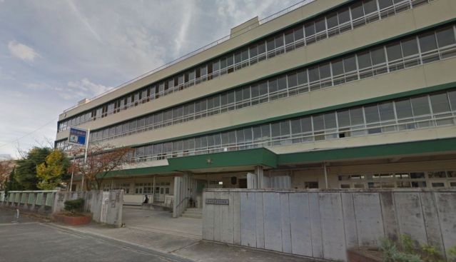 中学校　茨木市立東雲中学校（中学校）まで1600m