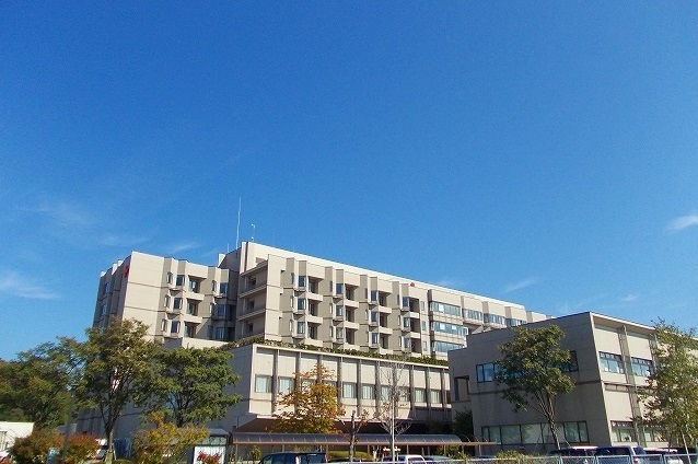 病院　秋田赤十字病院（病院）まで2500m