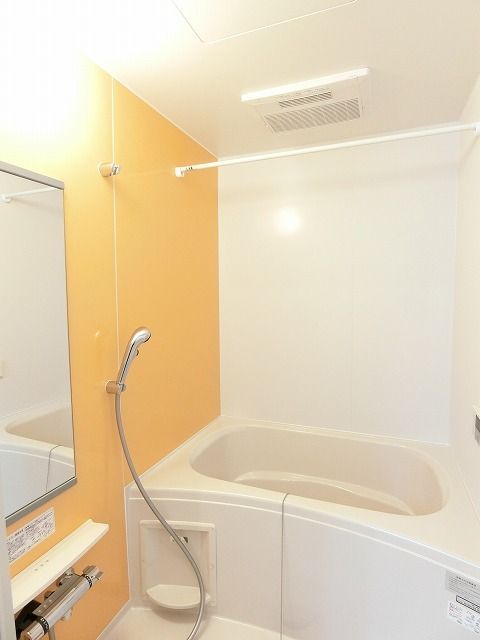 メゾン山手の風呂写真