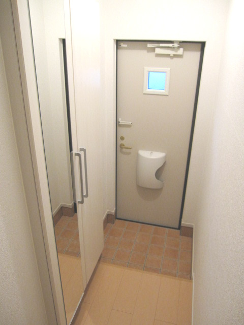 レジデンスすばるの玄関写真