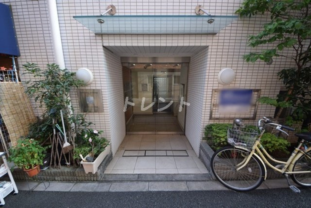 ラレジダンスド千駄木の外観写真