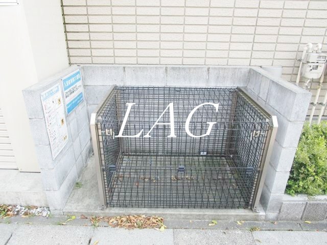 その他共有部分　共用ゴミ捨て場です。