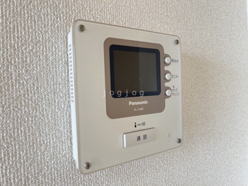 セキュリティ　モニター付きインターホンで来客確認も安心です！