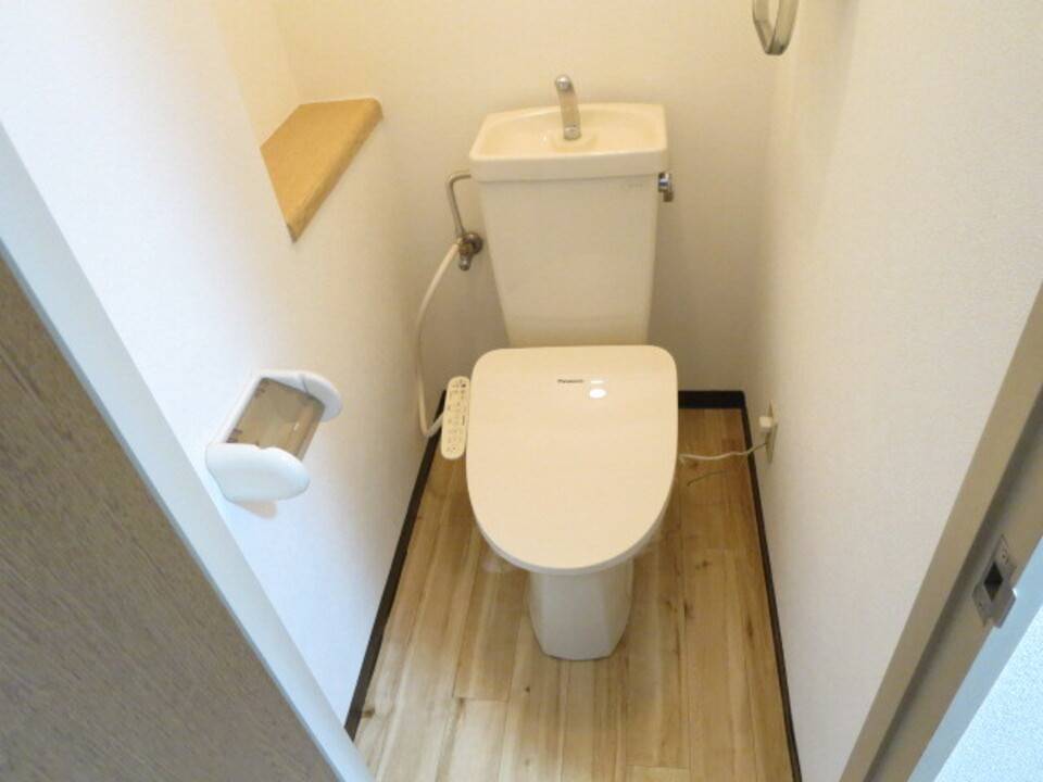 トイレ　トイレ