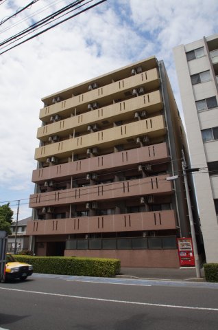建物外観　京急鶴見駅徒歩圏内のマンションです