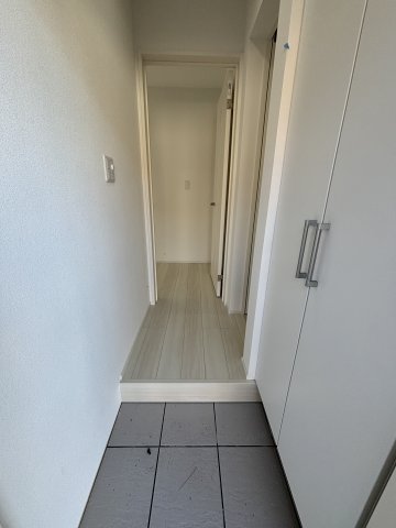 玄関　明るい玄関です