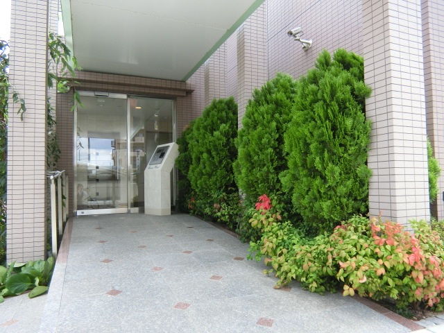 エントランス　オートロック付