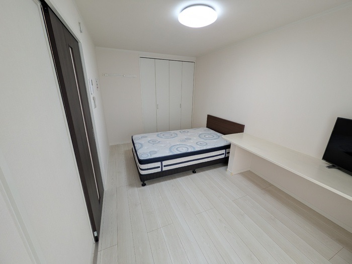 アクシア高屋敷 IIIの居間写真