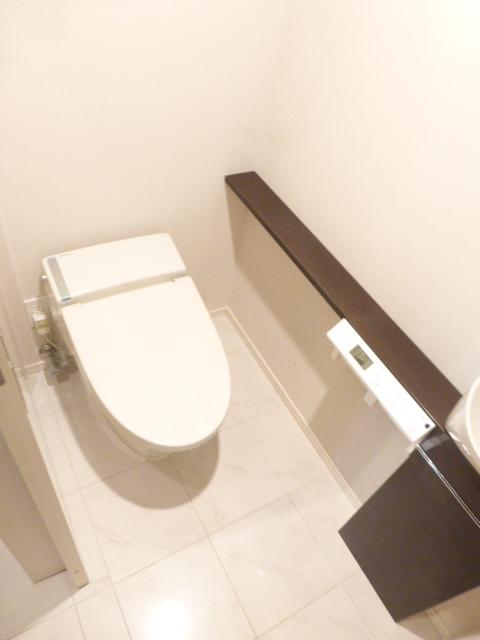 パークリュクス西麻布のトイレ写真