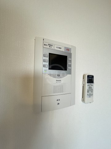 セキュリティ　Luxe難波西III（ラグゼ難波西III）　ＴＶ付モニターフ