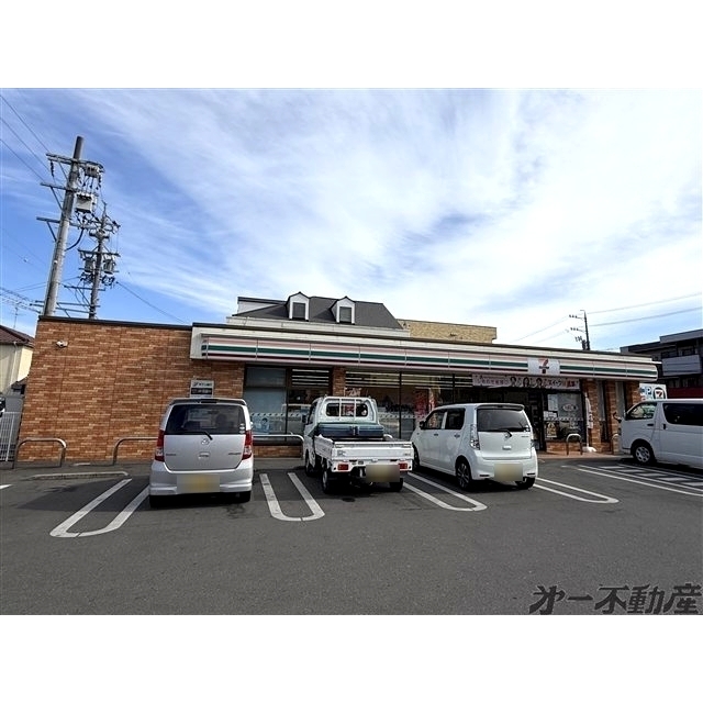 コンビニ　セブンイレブン静岡寺田店（コンビニ）まで400m