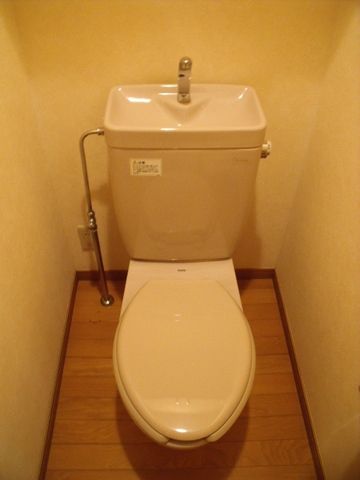 トイレ　トイレ